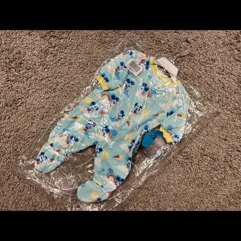 Disney Baby, Mickey Mouse Print Design One Piece Sleepwear, 0-3 Months